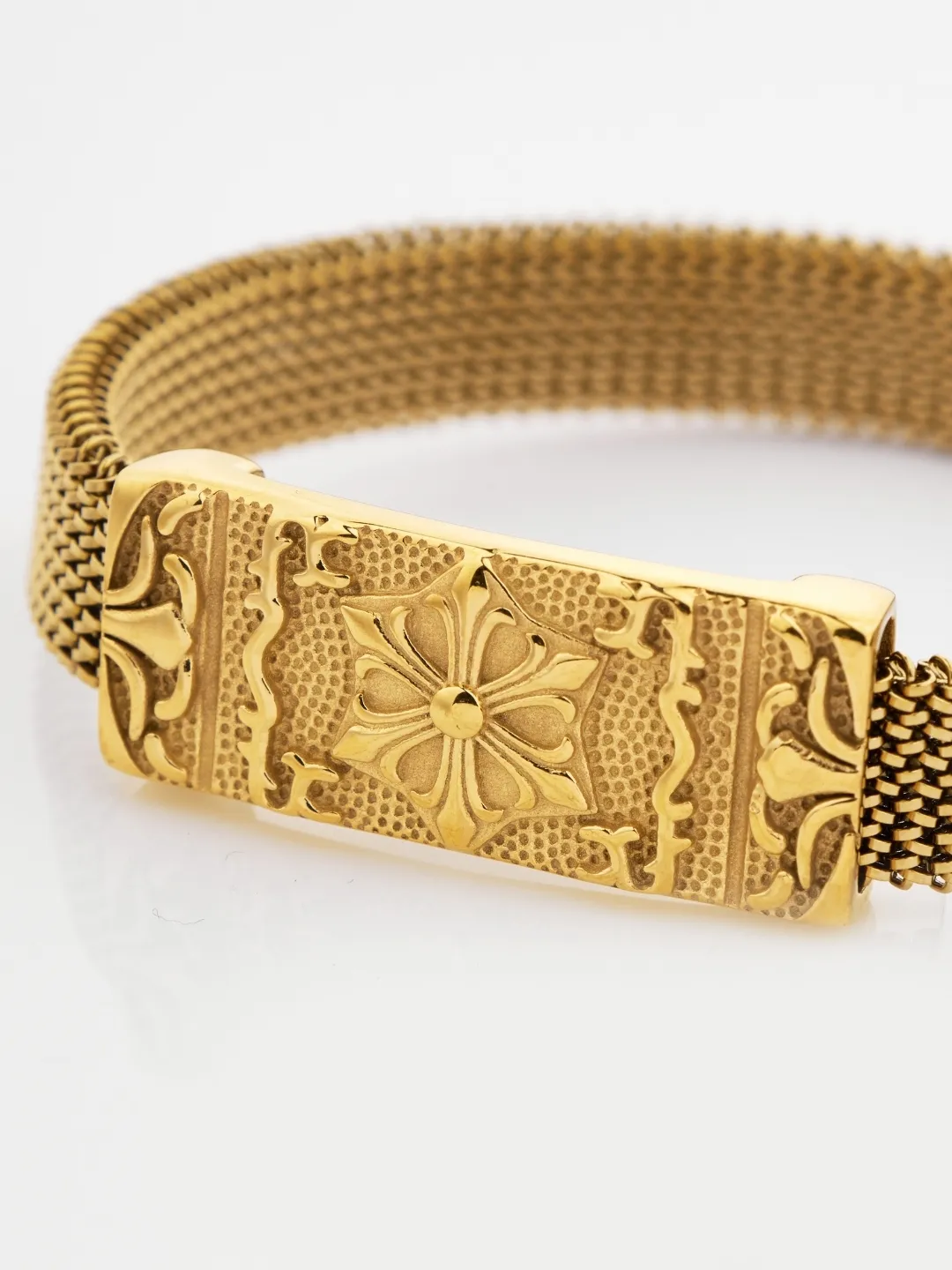 Bottom View of Floralis Merge Bracelet
