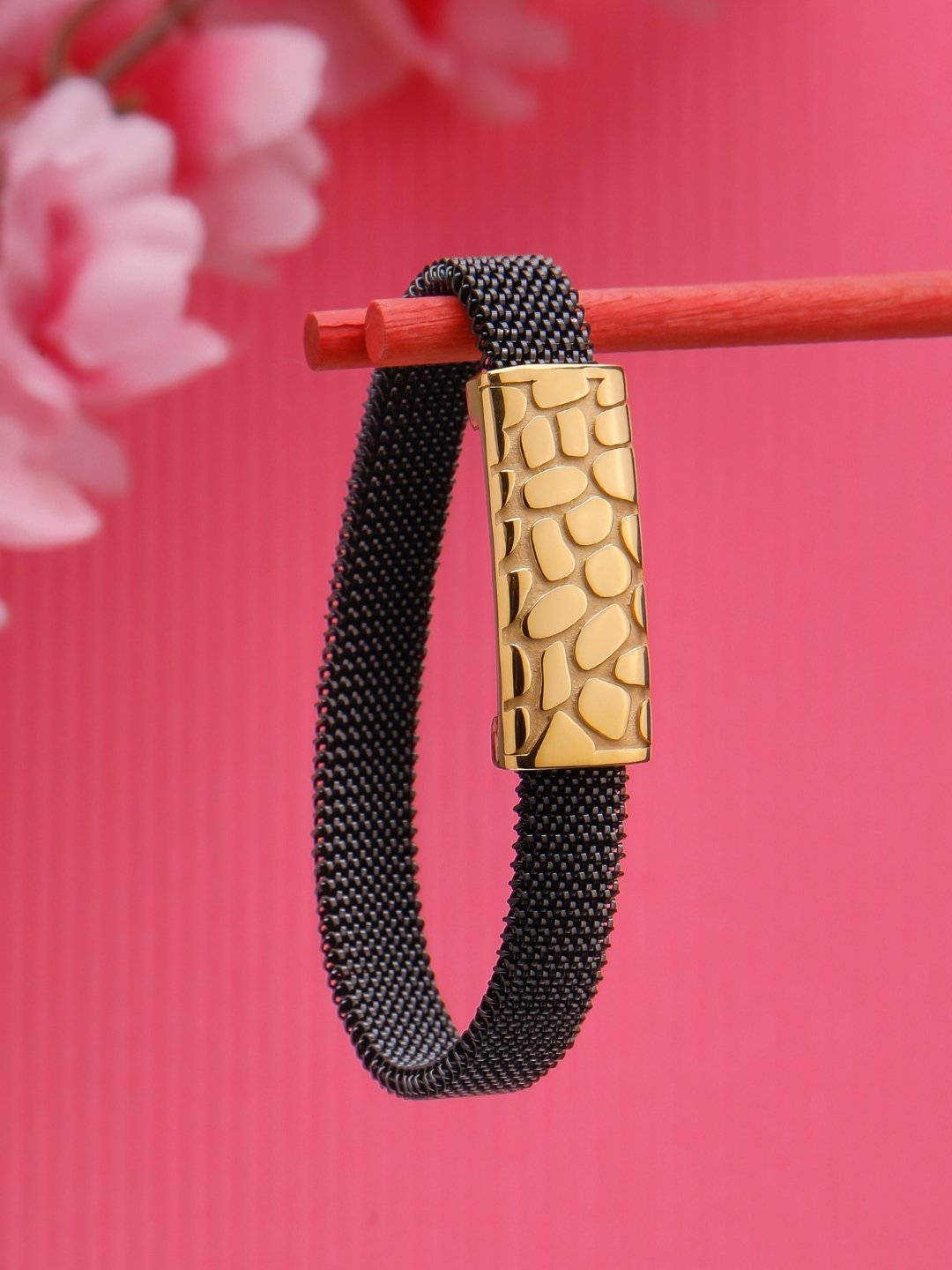 Vipera-Noir-Bracelet