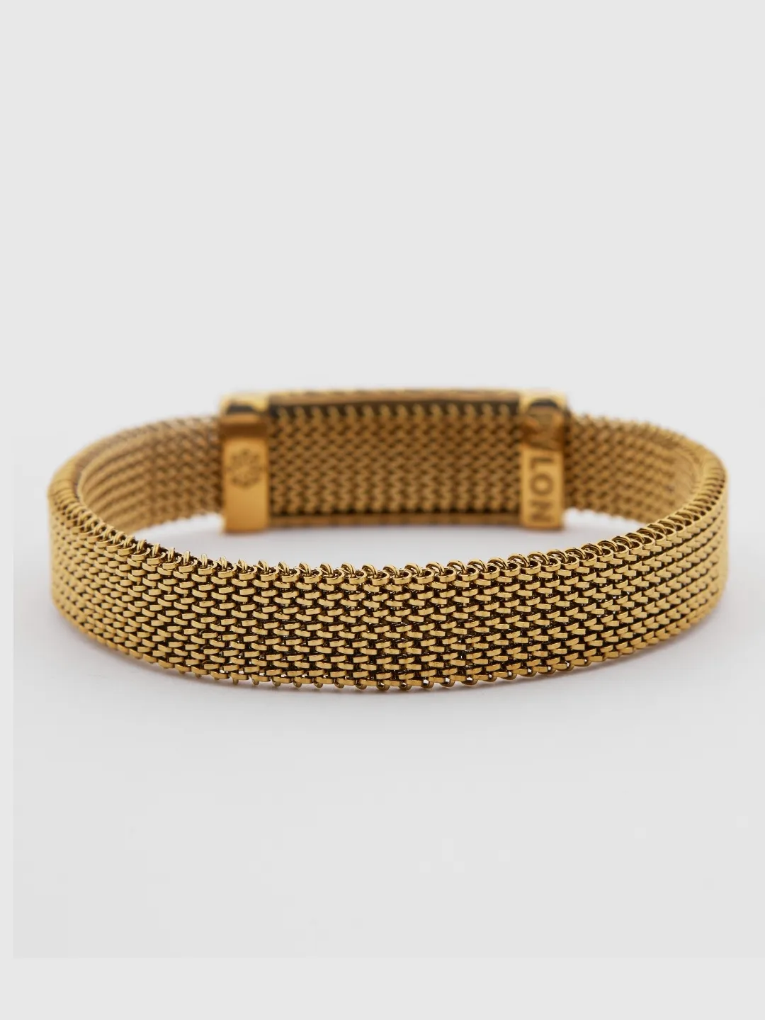 Ground Image of Golden Cabal Cuff