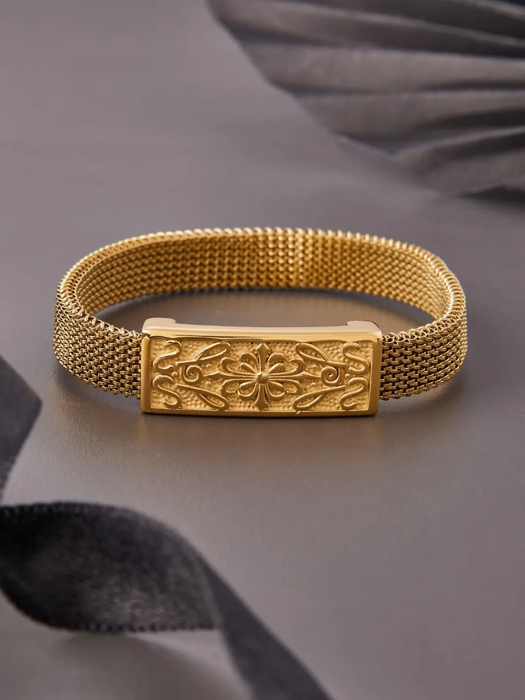 Back Image of Gold Serenity Cuff