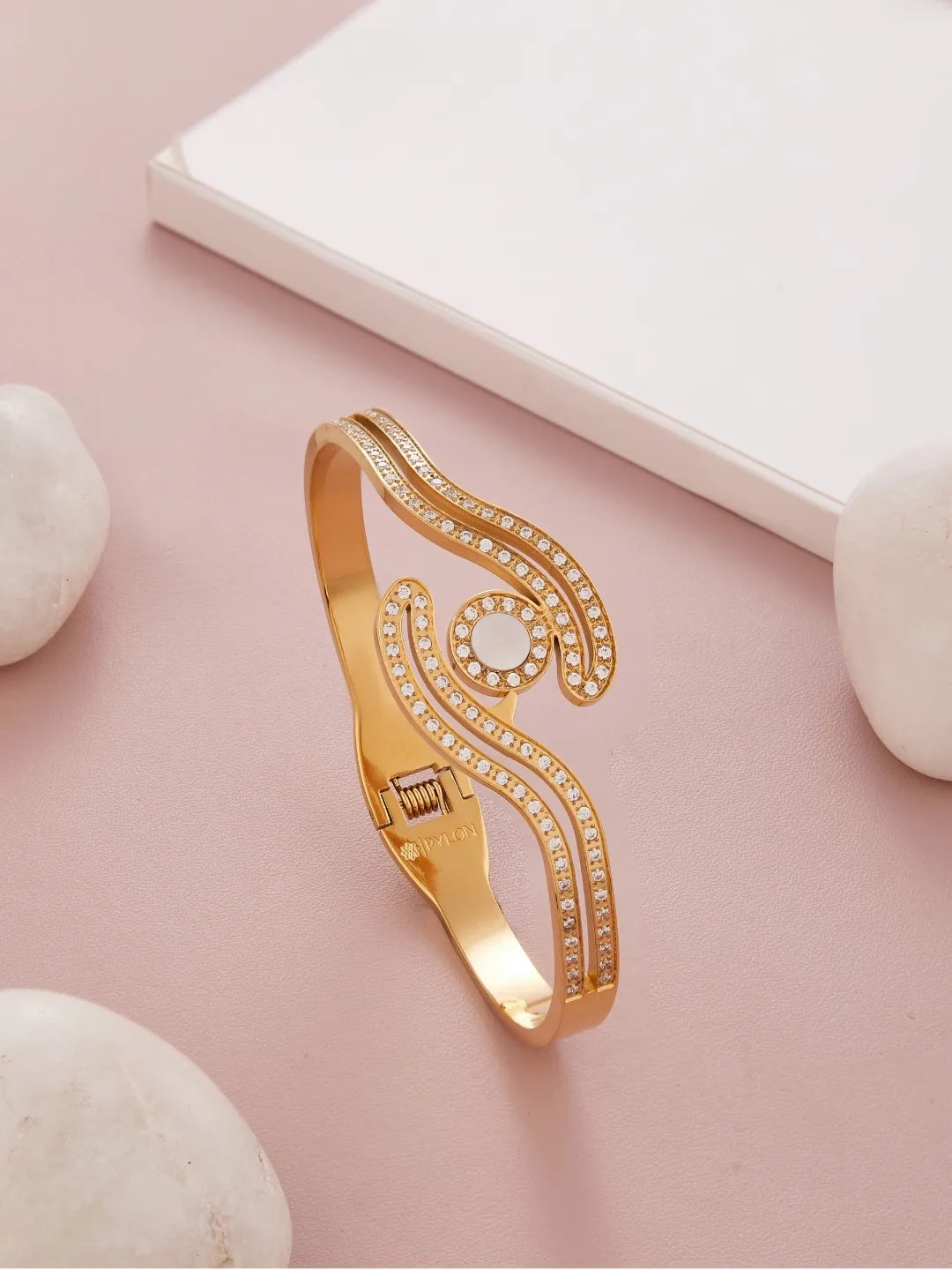 Pearl Prelude Kada Golden