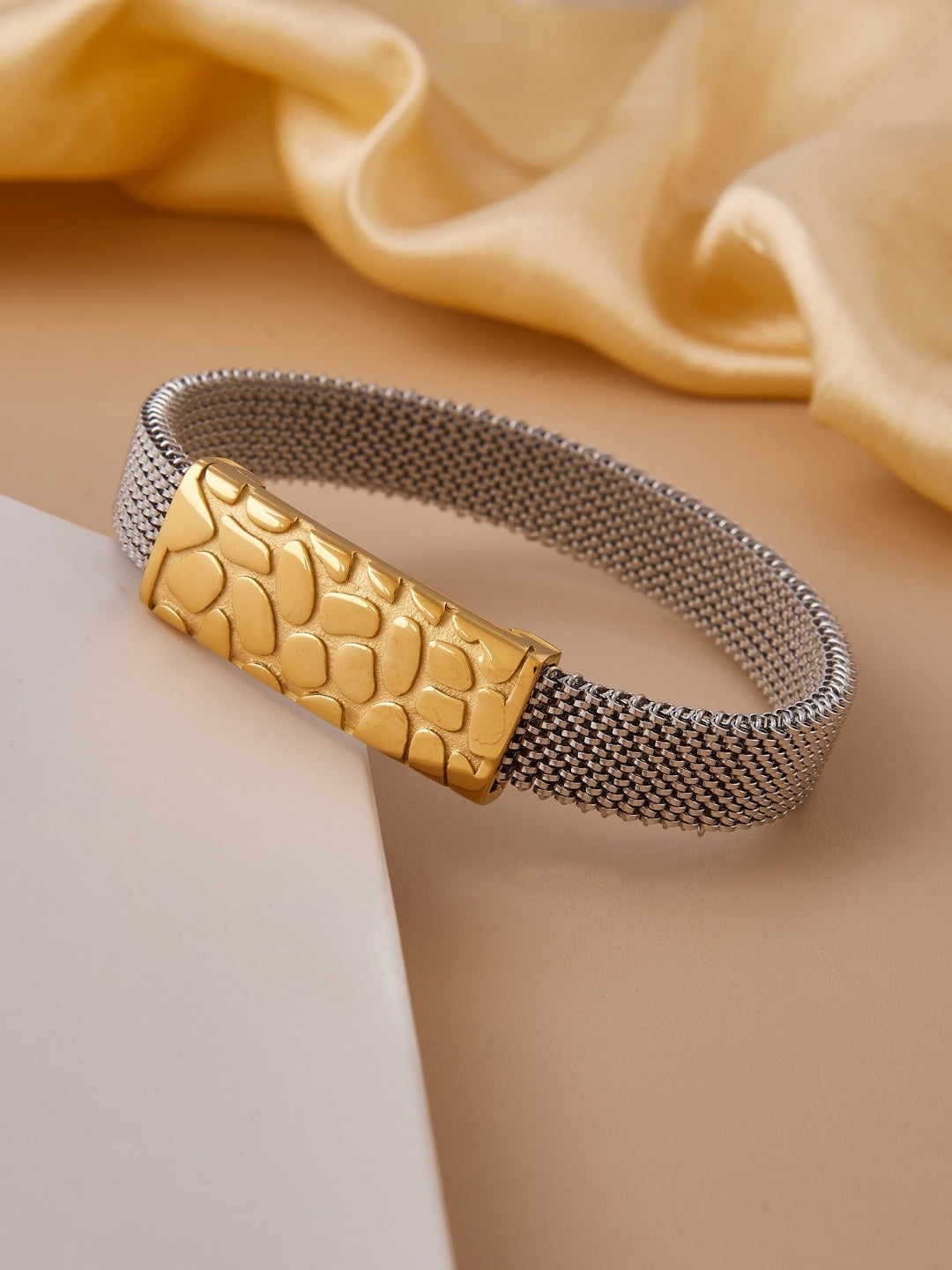 Twin Shades Vipera Bracelet