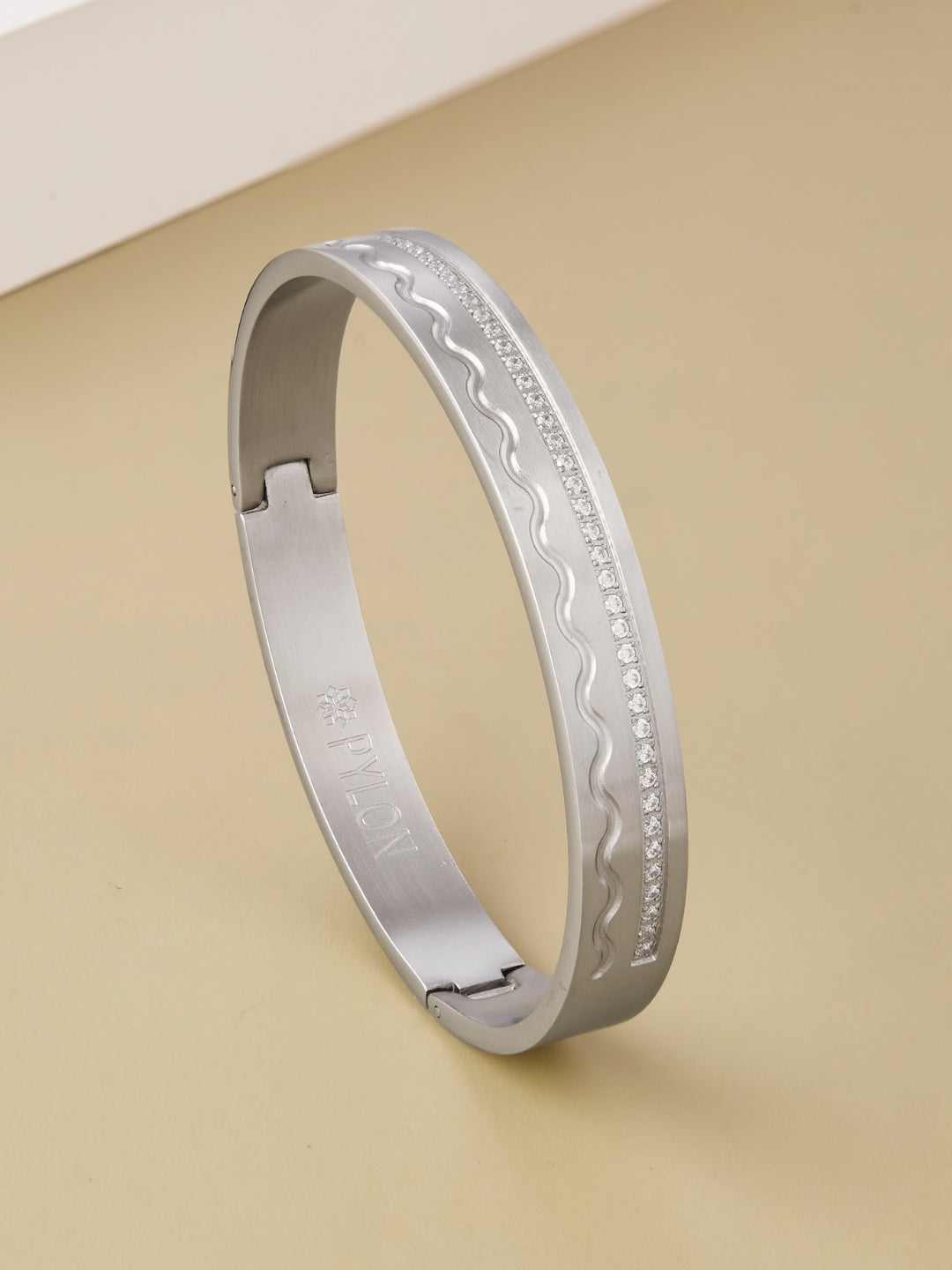 Starshine Classique Cuff Kada