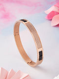 The Duke Kada in rose gold