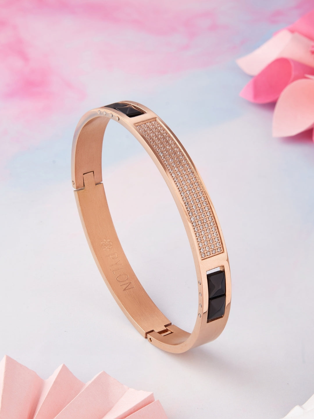The Duke Kada in rose gold