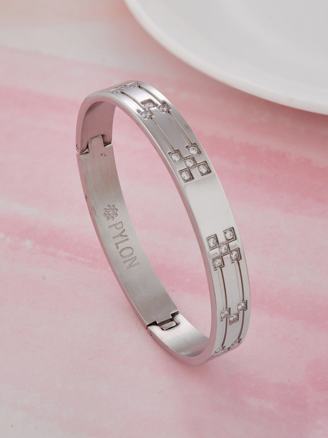 Platinum checkmate kada