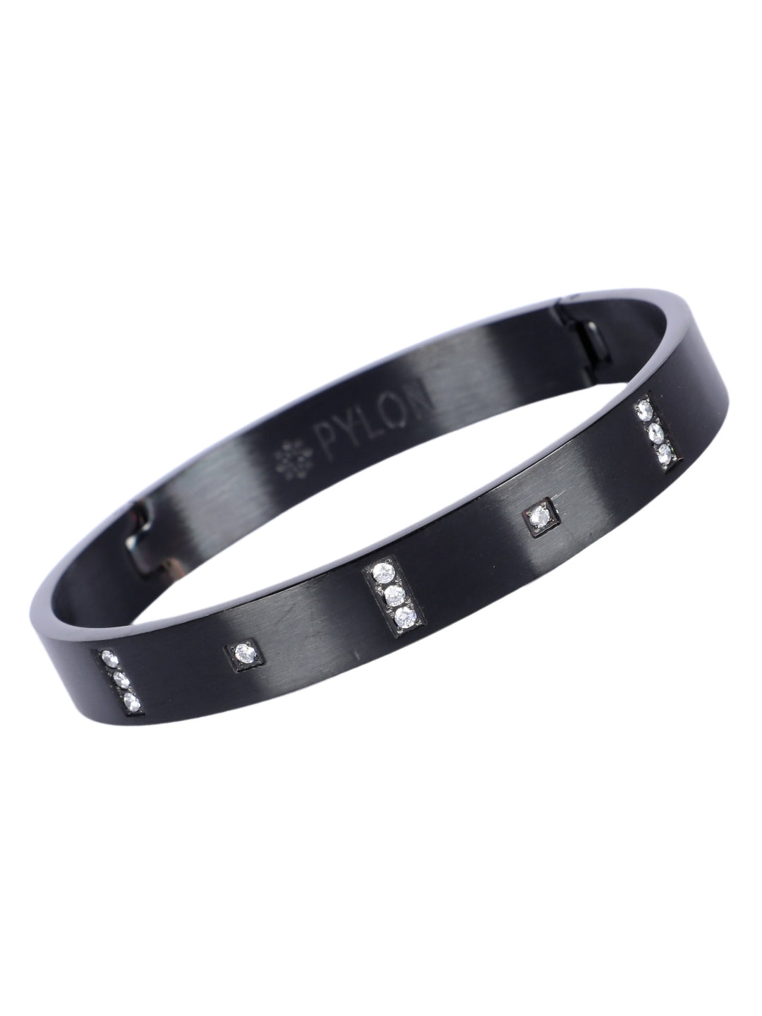 The Nomad Noir Kada